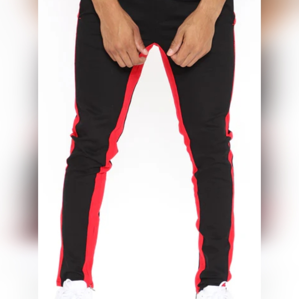 Joggers - Picture 2 of 2